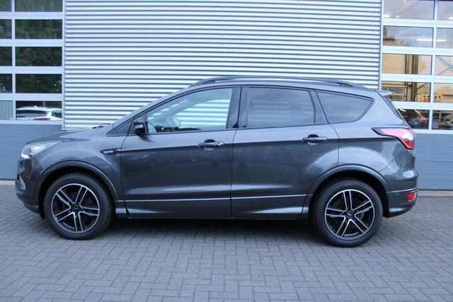 Ford KUGA 1.5 EcoBoost Trend Ultimate ,150pk , trekhaak , elektr A klep