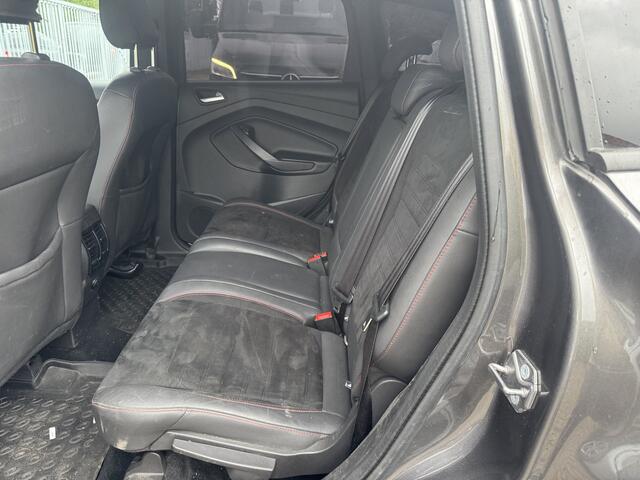 Ford KUGA 1.5 EcoBoost ST Line