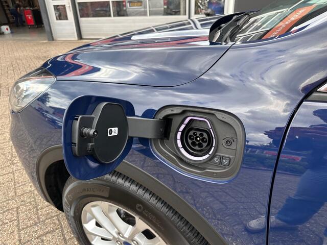 Ford KUGA 2.5 PHEV TITANIUM
