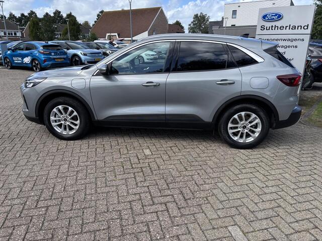 Ford KUGA 2.5 PHEV Titanium | Nieuw model | Wegklapbare trekhaak | Camera | Navigatie | Cruise control | 2.100 kg trekgewicht