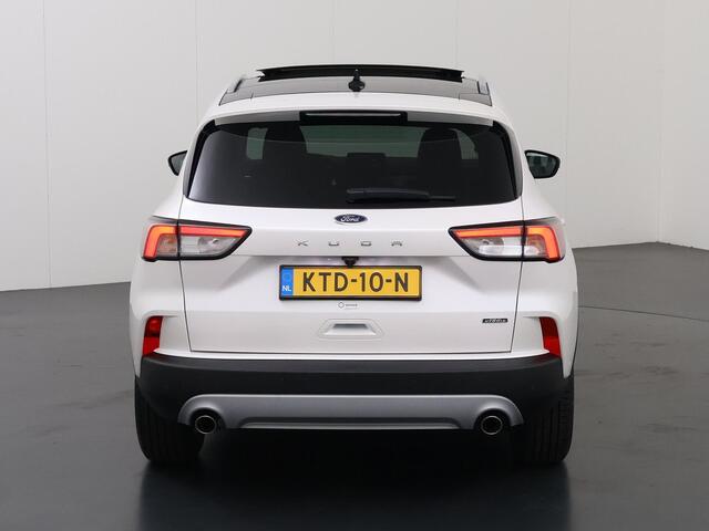 Ford KUGA 2.5 PHEV Titanium X | Panoramadak | Elektrische trekhaak | Adaptieve Cruise Control | Winterpakket |