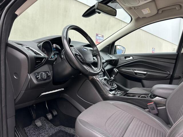 Ford KUGA 1.5 EcoBoost Titanium Distributieriem Vervangen, Climate C, Cruise C, Navigatie!!!!