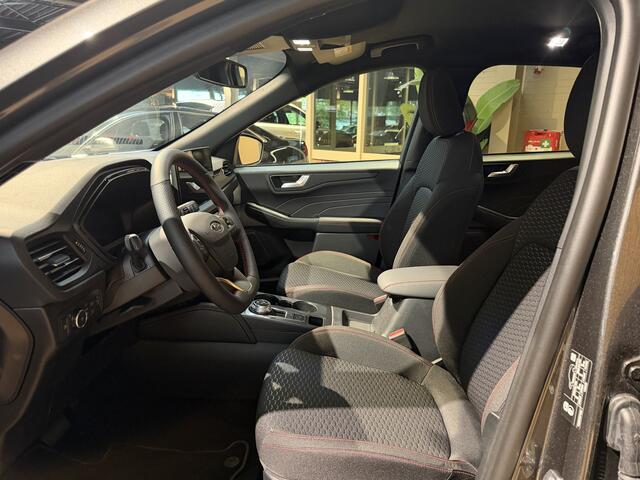 Ford KUGA 2.5 PHEV ST-Line | WINTERPAKKET | VERWARMD STUUR/STOELEN | 243 PK