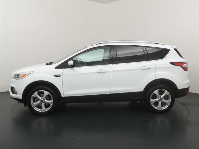 Ford KUGA 1.5 EcoBoost Titanium 150pk | Pano | Trekhaak | Cruise | Climate Control | NL auto | Apple/Android auto | All seasons |