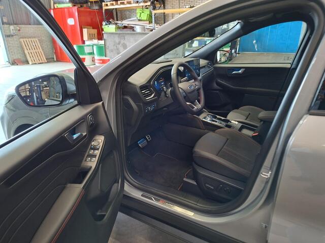 Ford KUGA 2.5 PHEV ST-Line X * Snel leverbaar * Elektrische trekhaak * All Weather banden *