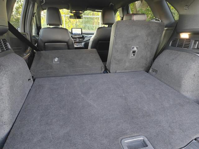 Ford KUGA 2.5 PHEV ST-Line X | HUD | HAAK | B&O | WINTERPACK | CAMERA |