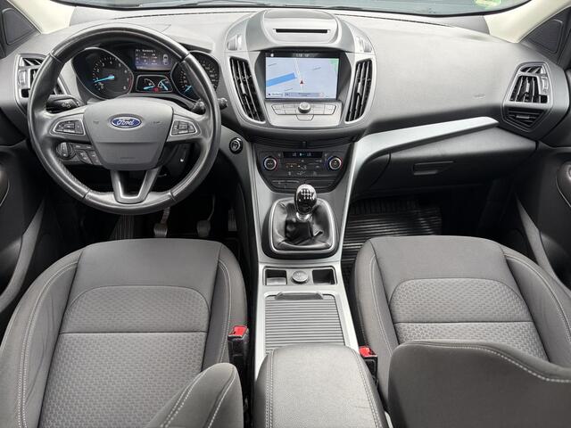 Ford KUGA 1.5 EcoBoost Trend Ultimate ?Dealer Onderhouden?Carplay?Camera?Navi?Trekhaak?Clima?Cruise?Pdc?17'' Lm velgen?150pk?6 Bak?4xElekt ramen?N.A.P?Apk tot 04-2027