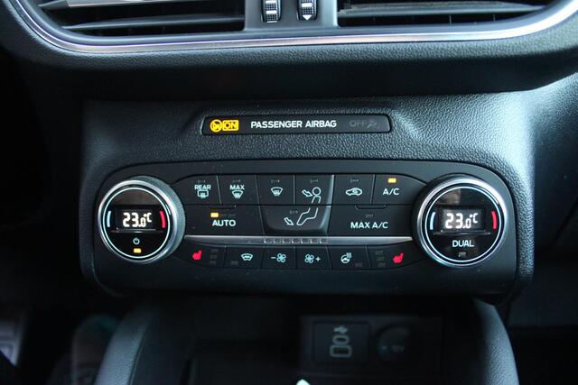Ford KUGA 2.5 PHEV Titanium X Trekhaak/Dealer onderhoud!!/NL Auto!!
