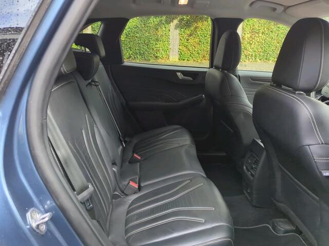 Ford KUGA 2.5 PHEV Vignale | Geen import | Trekhaak | Lederen bekleding