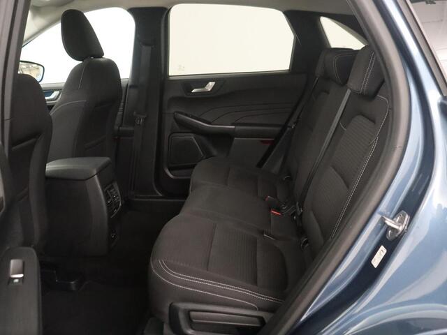 Ford KUGA 2.5 PHEV Titanium | SOH 97,4% | Camera | Trekhaak | Pano.Dak | Dodehoek ASS. | Navigatie |