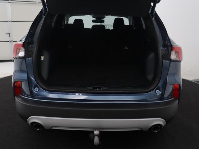Ford KUGA 2.5 PHEV Titanium | SOH 97,4% | Camera | Trekhaak | Pano.Dak | Dodehoek ASS. | Navigatie |