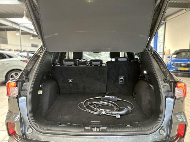 Ford KUGA 2.5 PHEV 225 pk Titanium X | Trekhaak | Winterpack | Elekt. achterklep | Adapt. Cruise | Blis | B&O | 1/2 Leer |