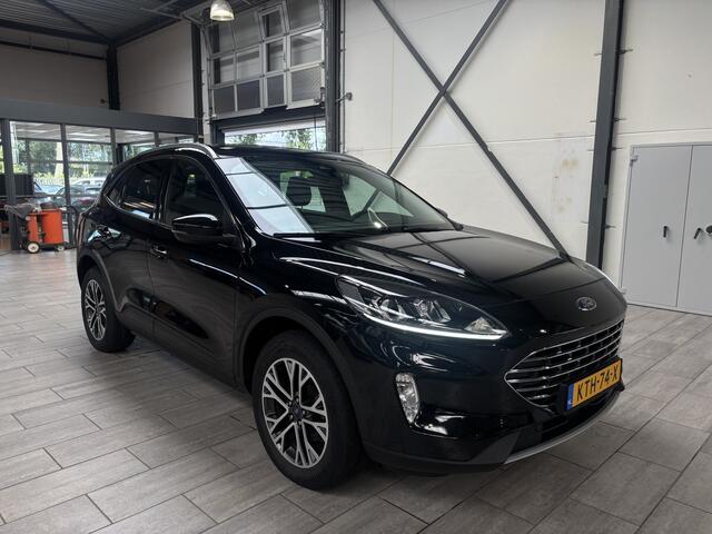 Ford KUGA 2.5 PHEV 225 pk Titanium | Trekhaak | Winterpack | Elekt. achterklep | Keyless | 18" LMV | 100% dealer onderhouden |