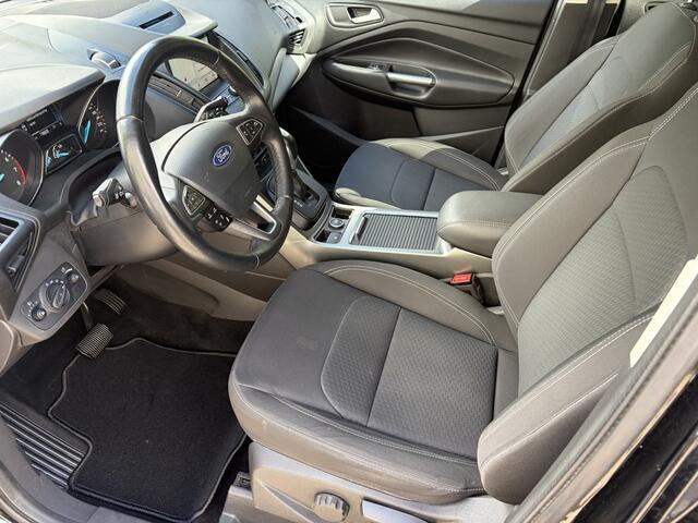 Ford KUGA 1.5 EcoBoost ST Line / AUTOMAAT / NAVI / CRUISE / 88dkm! / TREKHAAK