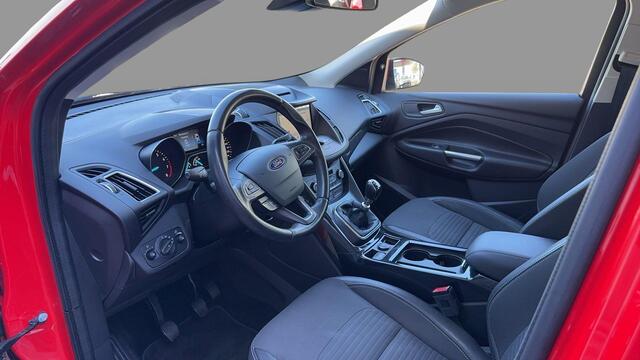 Ford KUGA 1.5 EcoBoost Titanium , Trekhaak, Half Leder, Claima, Navi, LMV, Apple Carplay, Camera, Stoelverwarming, Cruise, Voorruitverwarming, PDC