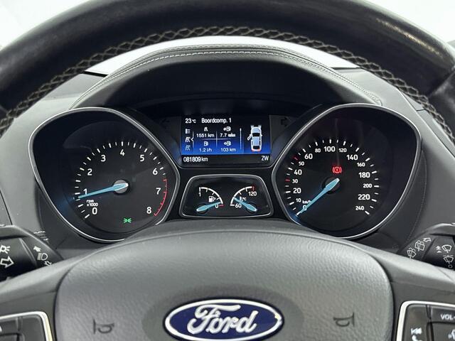 Ford KUGA 1.5 EcoBoost Vignale | Pack Winter | Memory Stoelen | Elektrisch Verstelbare Voorstoelen | Luxe Leder | Achteruitrijcamera | Elektrische Achterklep | Schuif-/ Kantel Panoramadak | Keyless | Parkeersensoren Voor en Achter | Sony Audio |