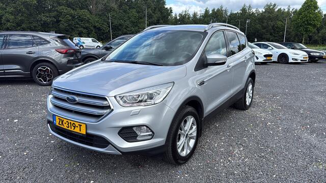 Ford KUGA 1.5 150 pk Titanium X Trekhaak, apple carplay, autom airco, lederen bekl.