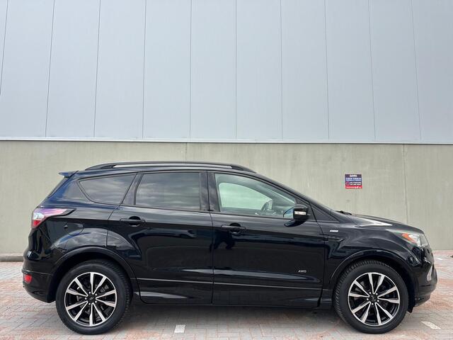 Ford KUGA 1.5 EcoBoost ST Line Climate C, Cruise C, Camera, Elec.Trekhaak!!!!