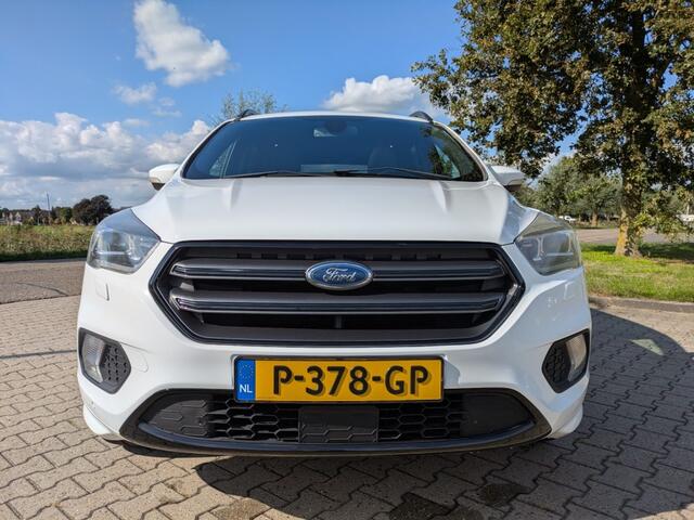 Ford KUGA 1.5 EcoBoost ST Line 4WD 182pk I Nieuwe distributie I Camera I Trekhaak I WinterPack I Panodak I Carplay