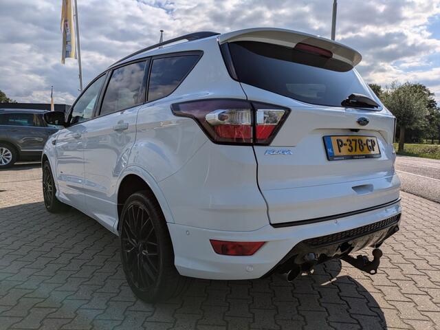 Ford KUGA 1.5 EcoBoost ST Line 4WD 182pk I Nieuwe distributie I Camera I Trekhaak I WinterPack I Panodak I Carplay