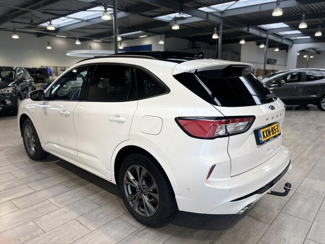 Ford KUGA 2.5 PHEV 225 pk ST-Line X | Trekhaak | Pano | Winter Pack | Adapt. cruise | Adapt. LED | Camera's | 100% dealer onderh.
