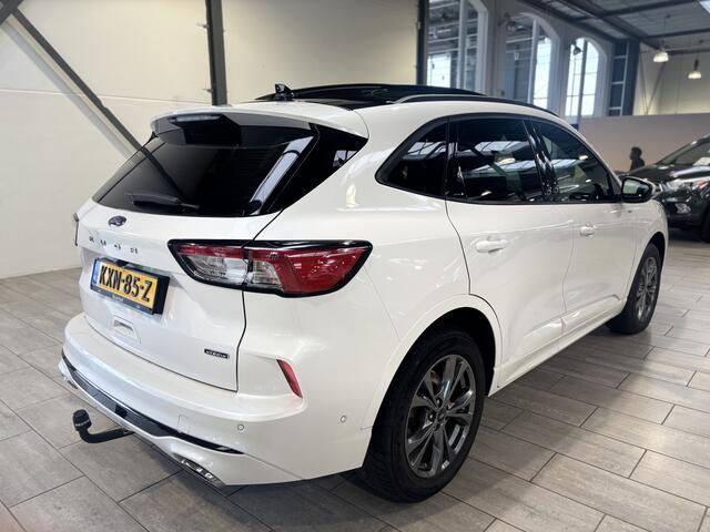 Ford KUGA 2.5 PHEV 225 pk ST-Line X | Trekhaak | Pano | Winter Pack | Adapt. cruise | Adapt. LED | Camera's | 100% dealer onderh.