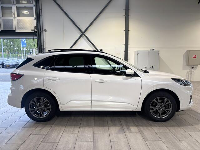 Ford KUGA 2.5 PHEV 225 pk ST-Line X | Trekhaak | Pano | Winter Pack | Adapt. cruise | Adapt. LED | Camera's | 100% dealer onderh.