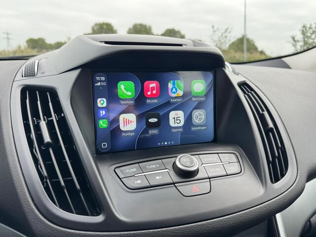 Ford KUGA 1.5 Ultimate ? Navi ? CarPlay ? Trekhaak
