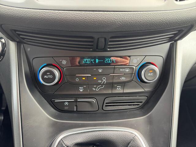 Ford KUGA 1.5 Ultimate ? Navi ? CarPlay ? Trekhaak