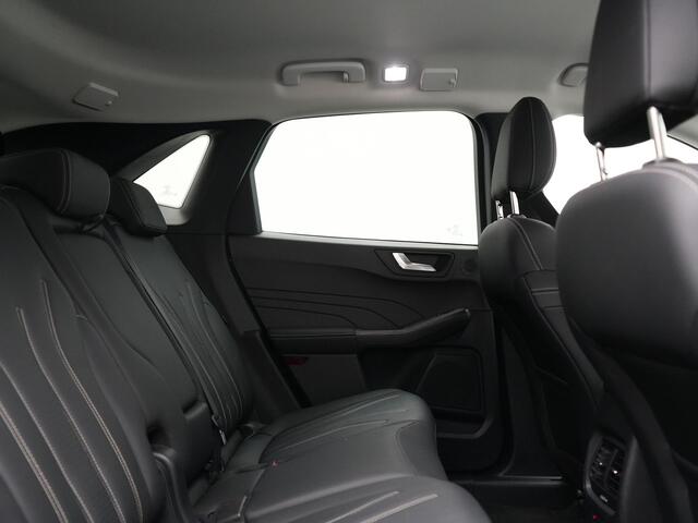 Ford KUGA 2.5 PHEV Vignale 225pk Dealer O.H. | Trekhaak Af Fabriek | Adaptive Cruise | 360 Camera | Head Up | Bang & Olufsen | Lederen Sportstoelen Memory & Verwarmd | Keyless | BLIS | Stuur Verwarmd | Apple Carplay | Navigatie | DAB | Plug In Hybrid |