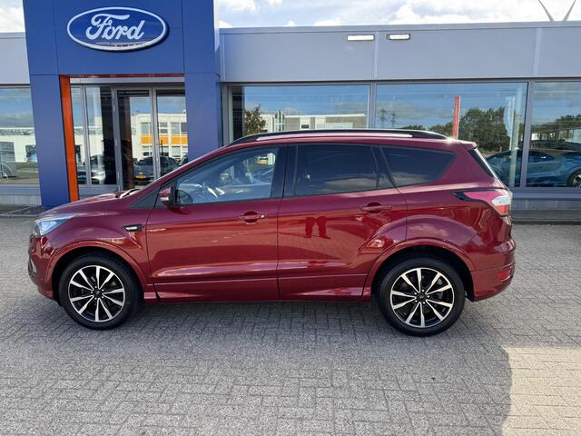 Ford KUGA 1.5 EcoBoost ST Line 150pk | Adaptieve Cruise | Winterpack | Trekhaak | 2.000kg Trekgewicht | Xenon Verlichting | Dealer onderhouden