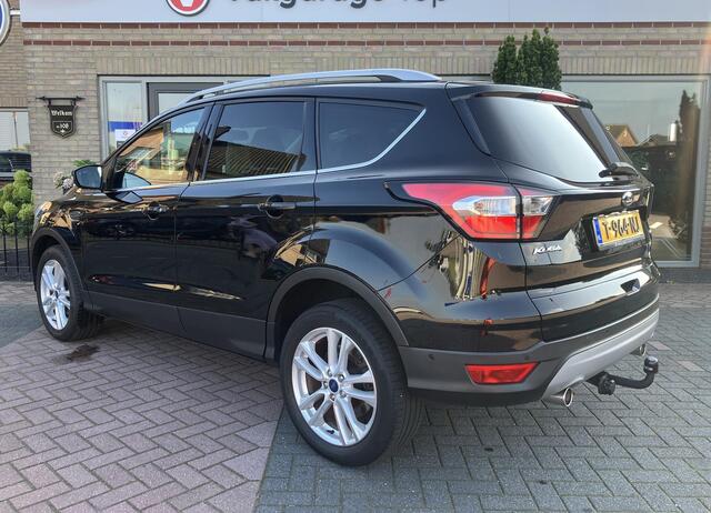 Ford KUGA 1.5 EcoBoost Titanium | Camera | Trekhaak | Apple Carplay