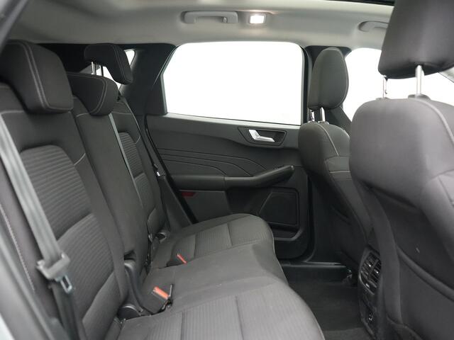 Ford KUGA 2.5 PHEV Titanium 225pk Dealer O.H. | Trekhaak Afn. | Panodak | Camera | Stoelen & Stuur Verwarmd | Apple Carplay | Keyless | Virtual | Cruise Control | Navigatie | DAB | Plug In Hybrid |