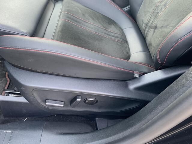 Ford KUGA 2.5 PHEV ST-Line X | Wegklapbare Trekhaak | Panoramadak | Adaptive LED | Head up Display | 19 inch | Winter Pack – foto 8