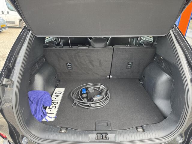 Ford KUGA 2.5 PHEV Titanium 225pk | Winterpack | Trekhaak | Verlengde fabrieksgarantie tot 14-09-2031 (max 160.000km) | Michelin Cross Climate | 1.500kg Trekgewicht – foto 9