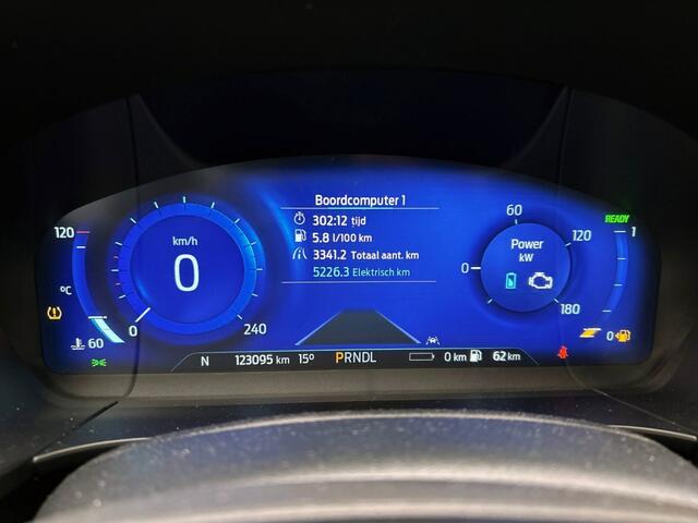 Ford KUGA 2.5 PHEV Titanium – foto 8