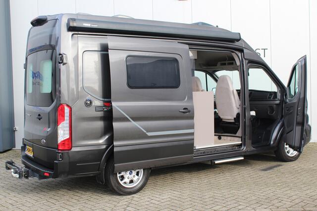 Ford LMC C590 'Innovan' Buscamper. Geniet van de vrijheid ! Geweldig mooie LMC buscamper ! V.v. de krachtige 170pk Ford dieselmotor. Airco, voorraamverw., Xenon verlichting, trekhaak, luifel, metallic lak, LM wielen, garage, camera, adapt. cruise cntrl, lane assist, koel-, vriesvak, toilet