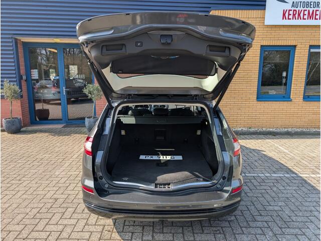 Ford MONDEO 1.5 TITANIUM Navi, Stoelverwarming. Airco