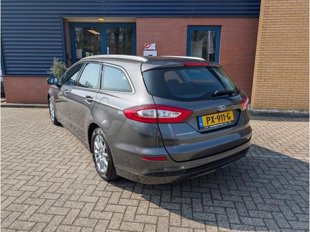 Ford MONDEO 1.5 TITANIUM Navi, Stoelverwarming. Airco