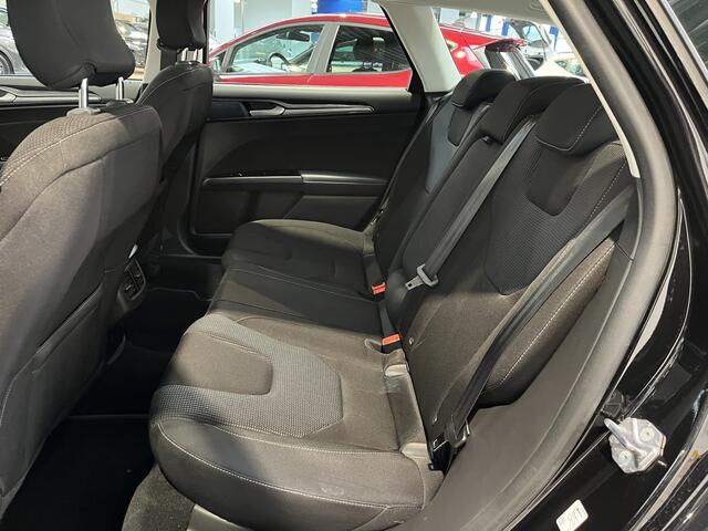 Ford MONDEO Wagon 2.0 IVCT HEV Titanium | Camera | Adapt. cruise | LED | El. a. klep | Apple Carplay | Stoelverw. | 100% dealer onderh.
