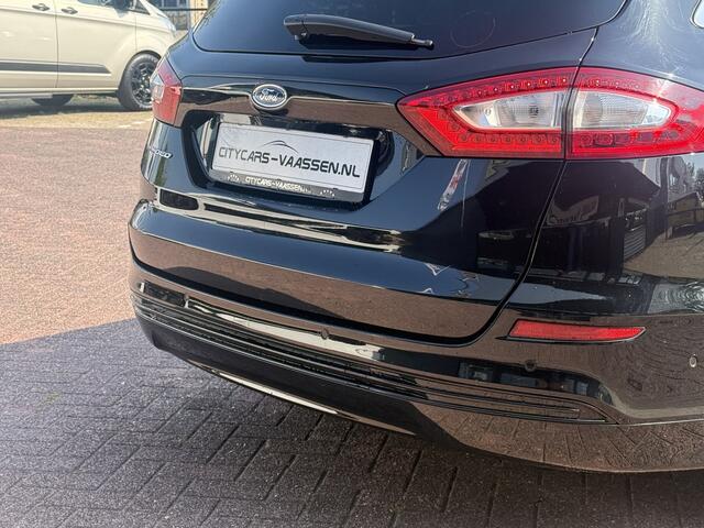 Ford MONDEO Wagon 1.5 Titanium automaat 161 pk climate ctr cruise ctr navigatie pdc v/a afn trekhaak led dagrijlicht lmv 17 inch dealer onderhouden