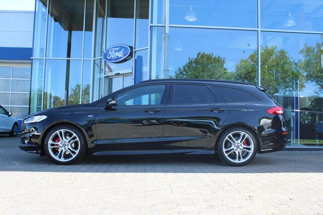 Ford MONDEO Wagon 1.5 Titanium Lease Edition | Trekhaak | Panorama Dak | Winterpack | Climate Control | Navigatie | Cruise Control |