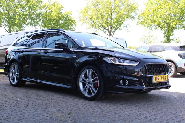 Ford MONDEO Wagon 1.5 Titanium Lease Edition | Trekhaak | Panorama Dak | Winterpack | Climate Control | Navigatie | Cruise Control |