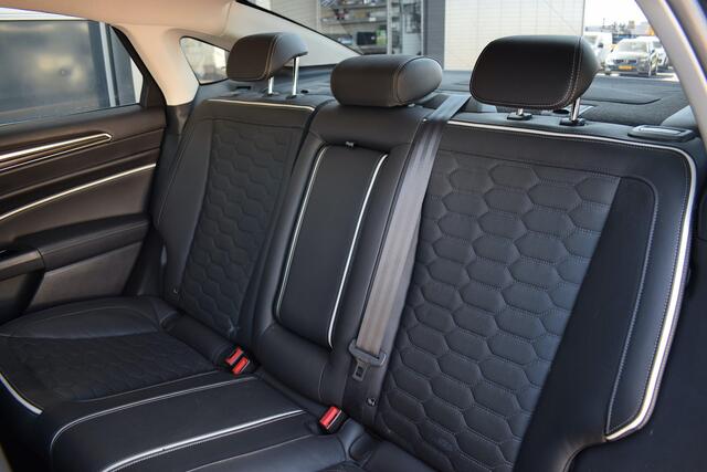 Ford MONDEO 2.0 IVCT HEV Titanium | Leer | Stoelverwarming | Mem. Seats | Camera