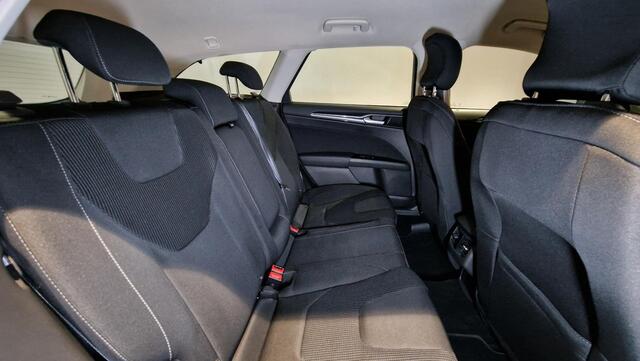 Ford MONDEO Wagon 2.0 IVCT HEV Titanium