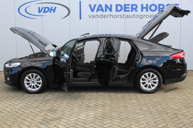 Ford MONDEO 1.5-165pk Business Edition. Het is genieten met deze fijne comfortabele Ford Mondeo ! Volautm. airco, navigatie, cruise cntrl, LM wielen, USB, keyless entry/keyless go, stoel- en voorraamverwarmw., parkeersensoren v+a, automatisch grootlicht, LED verl., e