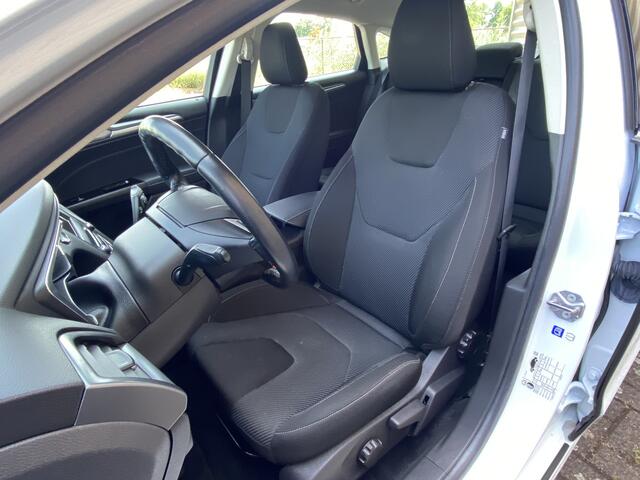 Ford MONDEO 2.0 IVCT HEV Titanium Automaat | Apple carplay, Keyless, PDC |