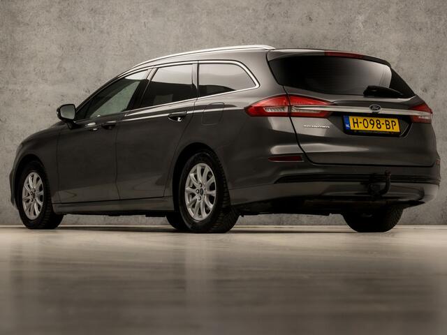 Ford MONDEO Wagon 2.0 IVCT HEV Titanium 191Pk Automaat (APPLE CARPLAY, GROOT NAVI, CAMERA, STOELVERWARMING, ELEK SPORTSTOELEN, TREKHAAK, GETINT GLAS, ADAPTIVE CRUISE, NIEUWE APK, NIEUWSTAAT)