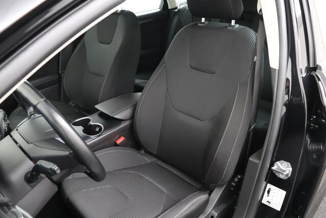 Ford MONDEO Wagon 2.0 IVCT HEV Titanium Carplay Cruise Stoelverw.