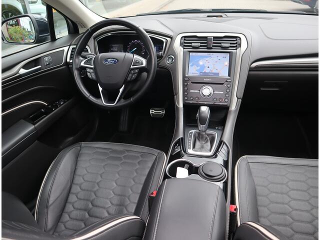Ford MONDEO Wagon 2.0 IVCT HEV Vignale / Panoramadak